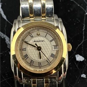 Bulova Accutron Women’s Watch- rare - Gold & Silver. Unused. New, old stock.